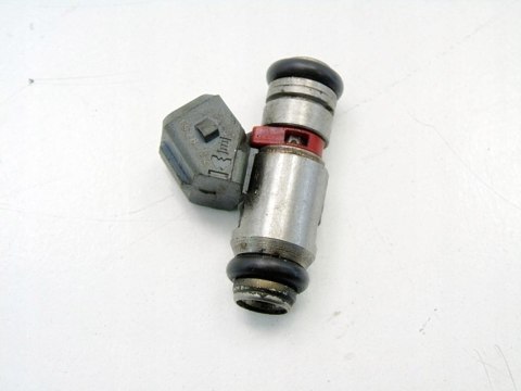 WTRYSKIWACZ 1.4 16V GOLF IV BORA LUPO LEON OCTAVIA IWP058
