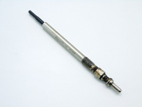 ŚWIECA ŻAROWA 2.4 D D5 VOLVO XC70 V70 2 3 S60 S80 FEBI 24095