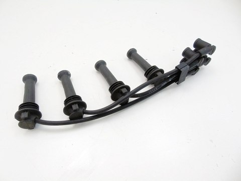 Przewody zapłonowe kable 1.4 1.6 16v Fiesta Fusion Mazda 2 3 Focus 2