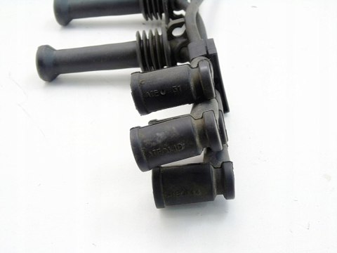 Przewody zapłonowe kable 1.4 1.6 16v Fiesta Fusion Mazda 2 3 Focus 2