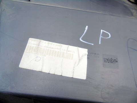 Boczek tapicerka drzwi lewy przód Opel Meriva A 13123516