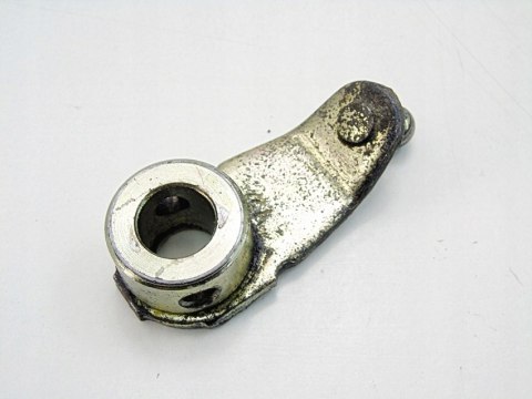 Dźwignia wybierak skrzyni 20CQ55 Peugeot 207 208 c2 c3 1.4 hdi