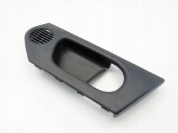 Osłona rozeta klamki wewnętrznej prawy przód Opel Meriva A 13215221