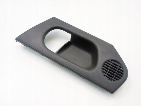 Osłona rozeta klamki wewnętrznej prawy przód Opel Meriva A 13215221