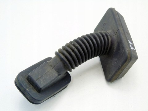 Peszel wiązki elektrycznej drzwi Hyundai I30 FL 2010r