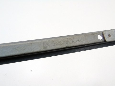 Prowadzenie szyby drzwi lewy przód Opel Meriva A 13205897