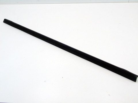 Uszczelka parapet wewnętrzny szyby lewy przód Opel Meriva A