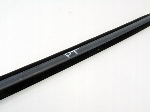 Uszczelka parapet wewnętrzny szyby prawy tył Renault Modus 2007