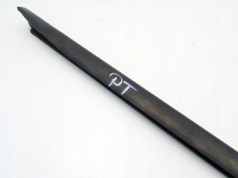 Uszczelka parapet zewnętrzny szyby prawy tył Renault Modus 2007