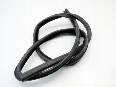 Uszczelka szyby drzwi lewy przód Opel Meriva A