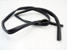 Uszczelka szyby drzwi prawy przód Hyundai I30 FL 2010r