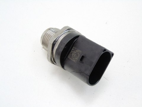 Czujnik listwy paliwa 1.6 D4D D Verso Auris Avensis Mini Clubman Countryman