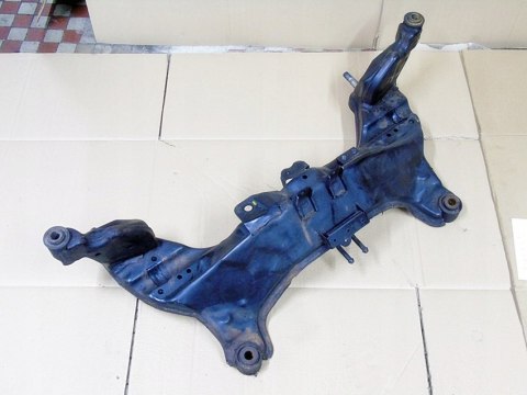 Belka trawers sanki kołyska zawieszenia przód Nissan Almera Tino 2002