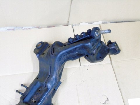 Belka trawers sanki kołyska zawieszenia przód Nissan Almera Tino 2002