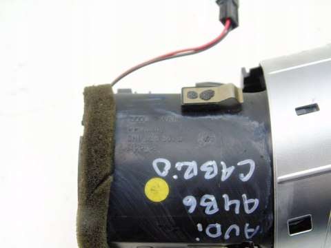 Kratka nawiewu deski rozdzielczej Audi A4 S4 B6 Cabrio 8H0820951D