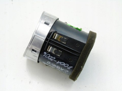 Kratka nawiewu deski rozdzielczej Audi A4 S4 B6 Cabrio 8H0820951D