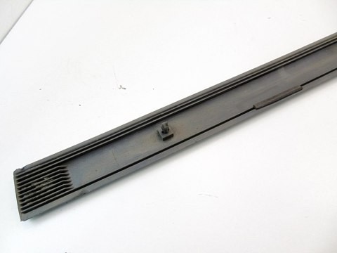 Listwa osłona drzwi lewy przód Nissan Almera Tino 2002
