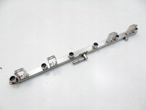 Listwa wtryskowa paliwa 3.0 N52 BMW 5 3 7 X3 X5 F10 F11 E93 E92 F01 F02 F03