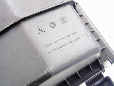 Obudowa filtra powietrza Mitsubishi Colt VI mn130286 , mn130287