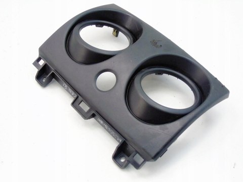 Obudowa osłona kratek nawiewu Mitsubishi Colt VI [2004 - 2008] 8002A583ZZ