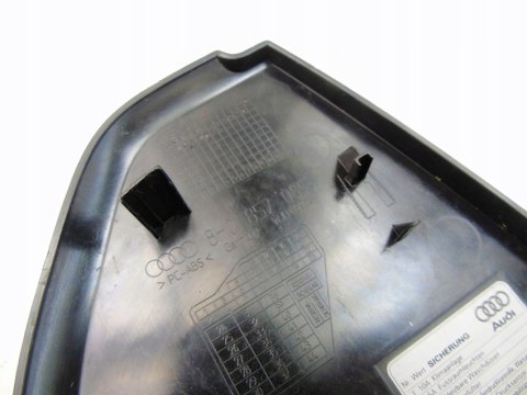 Obudowa osłona zaślepka deski rozdzielczej Audi A4 S4 B6 Cabrio 8H0857085