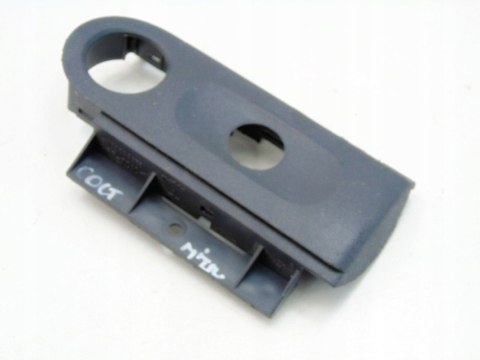 Osłona zaślepka panelu środkowego Mitsubishi Colt VI 2004 - 2008 MN148893ZZ