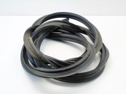 Uszczelka klapy pokrywy bagażnika Nissan Almera Tino 2002