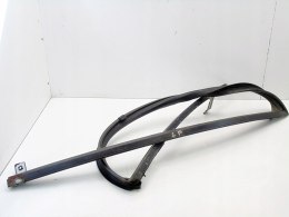 Uszczelka szyby drzwi lewy przód Nissan Almera Tino 2002