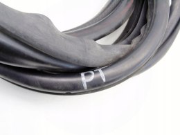 Uszczelka wnęki drzwi prawy tył Nissan Almera Tino 2002