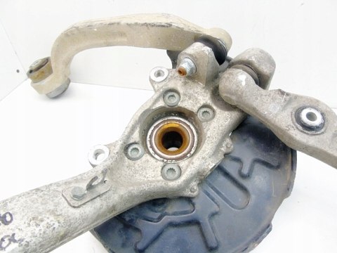 Zwrotnica z wahaczami prawy przód Audi A4 S4 B6 Cabrio