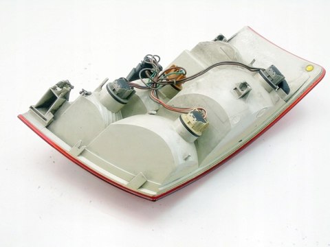 Lampa prawy tył prawa Audi A4 S4 B6 Cabrio