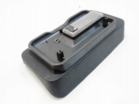 Lampka oświetlenia kabiny Fiat Doblo II 00518525800E