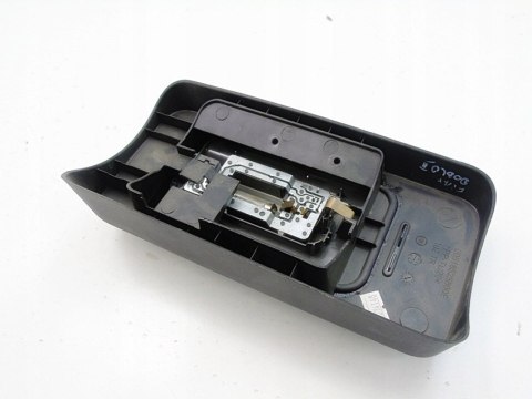 Lampka oświetlenia kabiny Fiat Doblo II 00518525800E