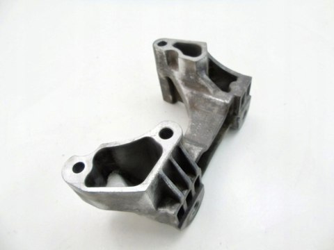 Łapa wspornik silnika 1.8 TDCI Mondeo 4 Smax Galaxy Cmax Focus 2 6G6Q6030AB