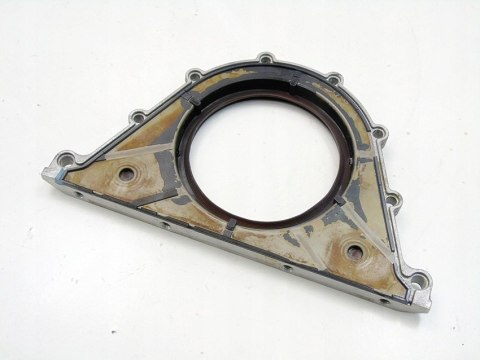 Obudowa uszczelniacza wału 4.4 N62 BMW 5 6 7 X5 E60 E61 E63 E64 E65 E66