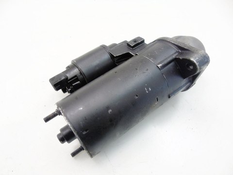 Rozrusznik 4.4 N62 BMW 5 6 7 X5 E60 E61 E63 E64 E65 E66 ALPINA 0986021980