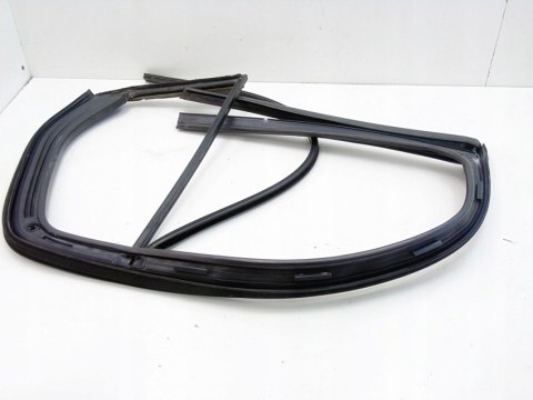 Uszczelka szyby drzwi prawy tył Volkswagen Golf V 2003-2009 vw 20.9540