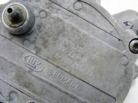 Vacum pompa 4.4 N62 BMW 5 6 7 X5 E60 E61 E63 E64 E65 E66 ALPINA 7525075