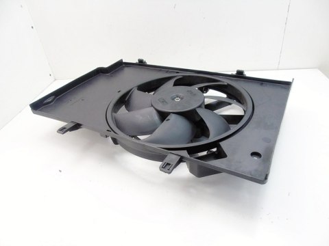 Wentylator chłodnicy Ford Fiesta MK7 2009 - 2017 8V51-8C607-AF