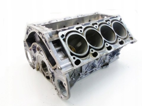 Blok silnika 4.4 N62 BMW 5 6 7 X5 E60 E61 E63 E64 E65 E66 ALPINA 7515110