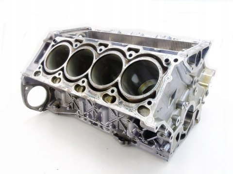Blok silnika 4.4 N62 BMW 5 6 7 X5 E60 E61 E63 E64 E65 E66 ALPINA 7515110