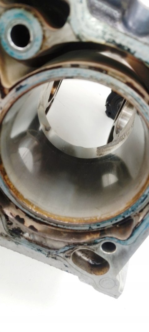 Blok silnika 4.4 N62 BMW 5 6 7 X5 E60 E61 E63 E64 E65 E66 ALPINA 7515110