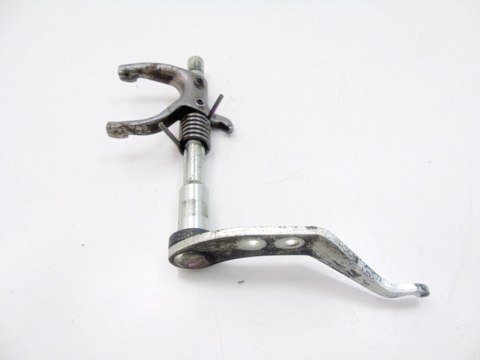 Łapa dźwignia widełki sprzęgła 1.0 1.2 12V Mitsubishi Space Star 6 Mirage