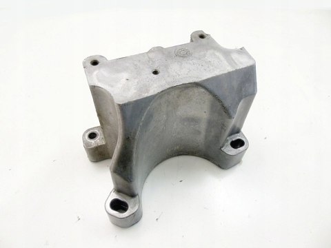 Łapa wspornik skrzyni biegów 8hp70 Dodge Durango Ram Charger 68275990AA