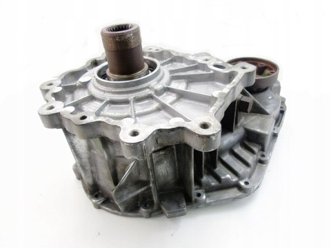 Obudowa reduktora przedniego Jeep Grand Cherokee Wk2 14- M0008986 Durango
