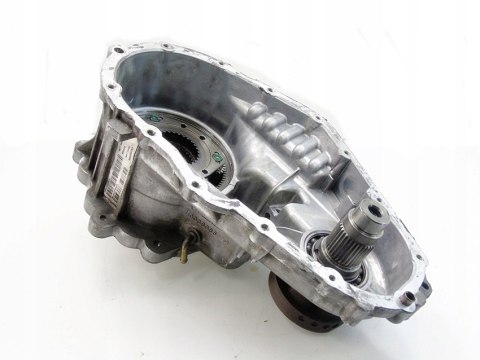 Obudowa reduktora przedniego Jeep Grand Cherokee Wk2 14- M0008986 Durango