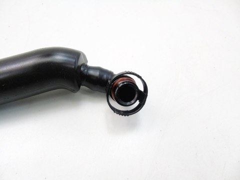 Rurka przewód odmy 4.4 N62 BMW 5 6 7 X5 E60 E61 E63 E64 E65 E66 ALPINA