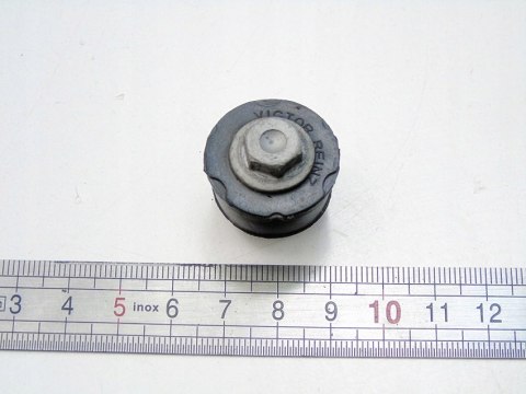 Śruba pokrywy zaworów 4.4 N62 BMW 5 6 7 X5 E60 E61 E63 E64 E65 E66 ALPINA