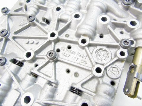 Sterownik hydrauliczny skrzyni biegów 8hp70 Dodge Durango Ram Charger Bmw