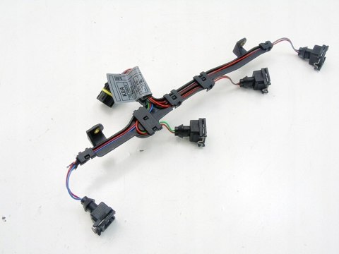 Wiązka wtryskiwaczy paliwa 4.4 N62 BMW 5 6 7 X5 E60 E61 E63 E64 E65 E66